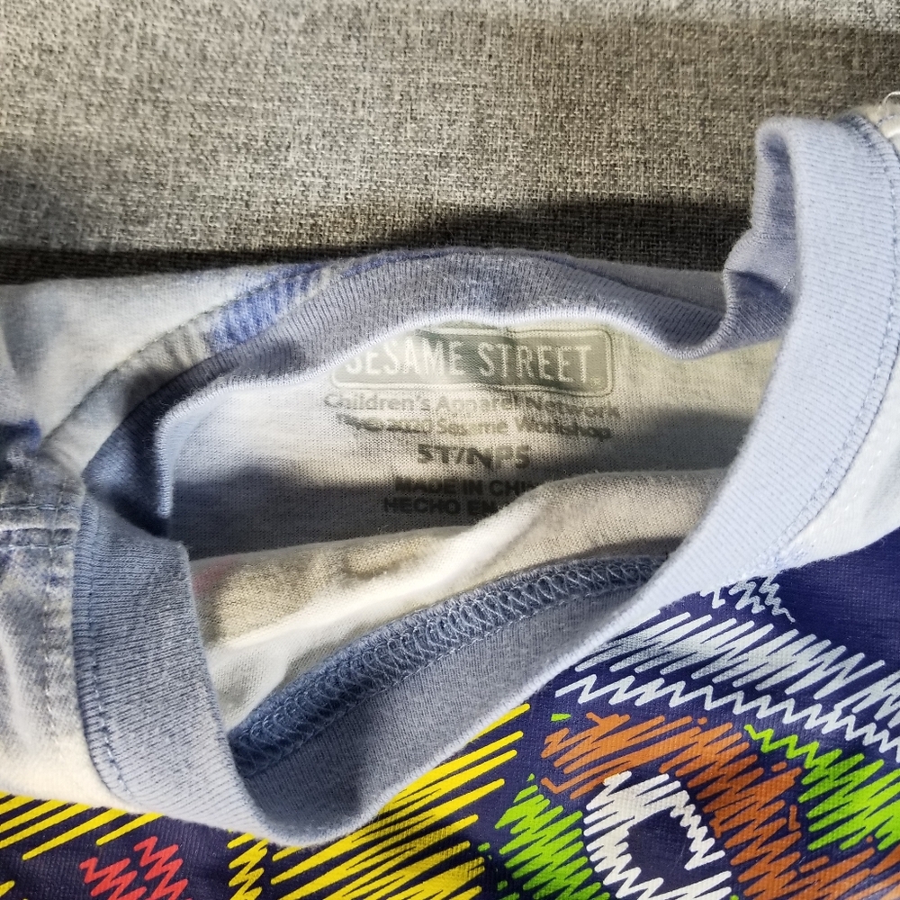 Sesame street Shirt 5T Nps - Picture 3 of 3